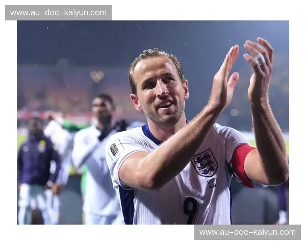 当“三狮军团”遇上“雪茄王国”：一场跨越时空的足球与文化的奇遇